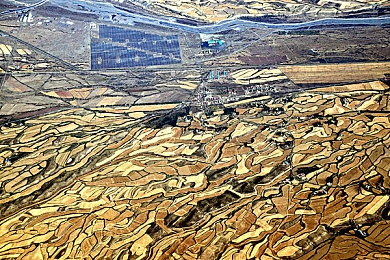 国产Gay东北打桩机2022：筑梦机械巅峰，东北打桩神技2022-1