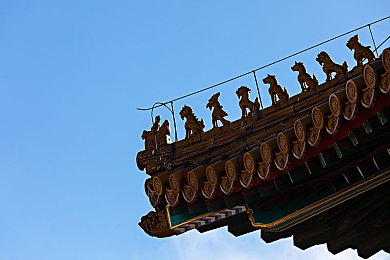 热热精品：电商新秀崛起，品质生活潮流引领者-1