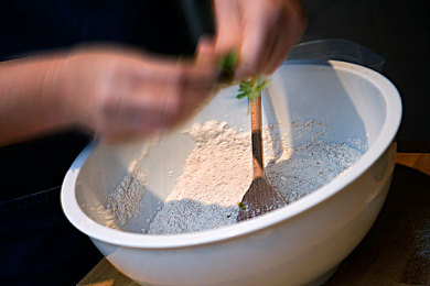 调教支配受虐狂极端：情感迷航：探秘心理边缘，解码情感极端之旅-1