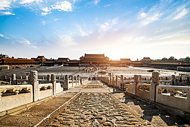 河南伴娘：穿越时空，体验古代河南风情，《河南伴娘》带你邂逅浪漫婚礼
