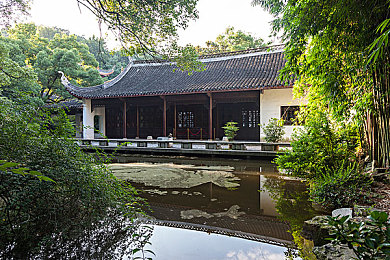 免费体验120秒：科技速递，120秒体验新潮，消费革命引领未来