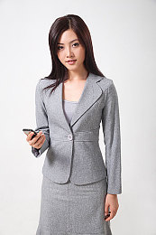天津熟女45分钟呻吟：探索情感深处：天津熟女45分钟真情流露，震撼揭示生活态度与情感勇气