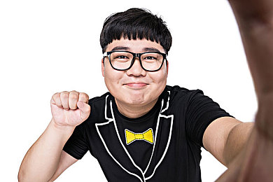 色妞网站：网络魅力无限，揭秘娱乐社交新篇章-2