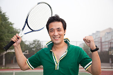 迷人少妇色诱水电工：底线挑战：职业道德与法律守护者