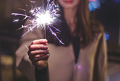 污污18 应用：网络低俗应用被查封：“污污18”事件引发社会关注与反思-2