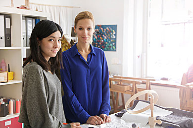 莉可的不可思议差事：“普通女孩勇揭网络诈骗，正义女神行动引发社会关注”-1