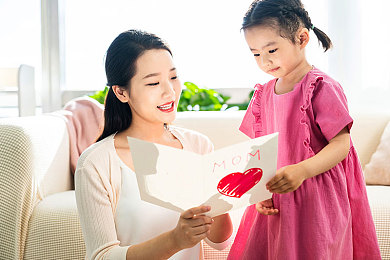 美女脫衣服軟件：虚拟现实互动新潮流：揭秘VR脱衣软件的独特魅力与惊喜体验