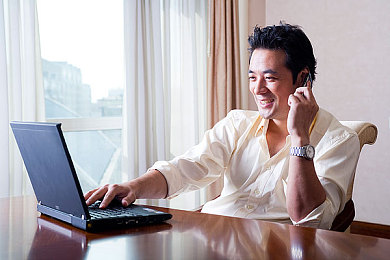 芭比乐app免费旧版本罗志祥：“娱乐边界争议再起：芭比乐app免费旧内容引网友热议，隐私保护与自由表达如何平衡？”-2