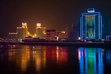 久久久噜久噜久久综合：科技驱动，文化传承，我国游戏产业新活力展望：探索创新与市场拓展的无限可能-1
