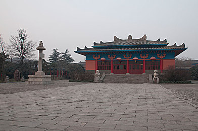 博雅和榜一大哥打扑克：扑克风云：博雅榜一巅峰对决，友谊与智慧共舞-2