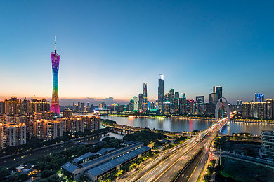 翁和小莹一夜五次高潮：“网络隐私泄露风波：翁某小莹某一夜五次事件引发社会热议，法律道德双重拷问”-2