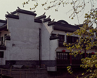 亲打扑克：家庭欢乐牌桌，亲子互动新天地-1