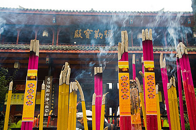 美式保罗美式保罗：穿越时空的牛仔传奇，复古时尚盛宴之旅-1