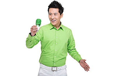 揉我胸 啊 嗯下面出水了动态：互动奇境，模拟触感，共创奇幻之旅-1