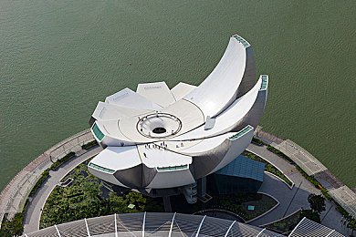 操老太太逼：深夜呐喊：化解家庭纷争，守护心灵家园-2