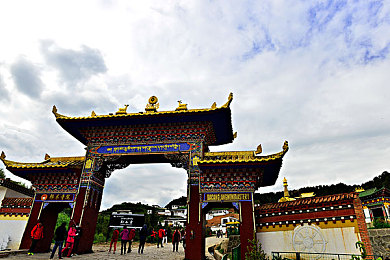 黄片草莓：像素画风探险记，草莓之旅寻希望与甜蜜-2
