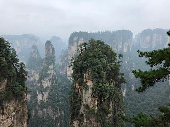 中国xv站中文版：突破语言障碍，畅享游戏盛宴：揭秘全新中文版XV游戏魅力-2