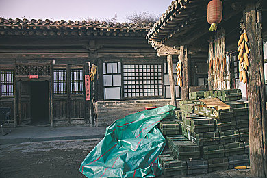 女神动漫免费阅读页面：畅游女神动漫海洋，免费解锁精彩故事之旅-1