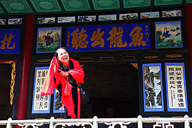 男生女生差差差下载：性别差异体验之旅，虚拟世界中的多元角色冲突与融合-3