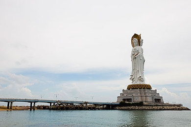 色逼软件：奇幻色彩迷踪：揭秘探险者的神秘奇幻之旅-2