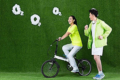 男性Gay同性tv直播：网络直播新潮流：同性恋者展现自我，社会多元文化碰撞与反思
