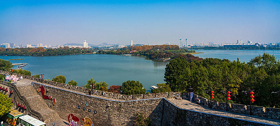 黄色免费软件app大全免费下载2023：警惕免费软件陷阱：揭秘“黄色免费app大全”潜在风险，共建网络安全环境-2
