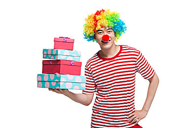 Makemodel裸体写真：隐私与艺术边界：网络风波中的隐私保护与艺术自由探索