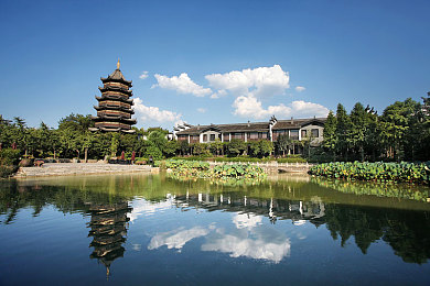 把 伸进女人的 打扑：虚拟浪漫之旅，女性角色互动新体验-2