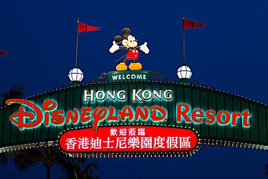 r18网站：揭秘成人秘境，畅游网络禁忌乐园-1