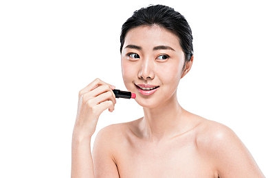 俱乐部嫩模被富豪玩弄：《模特风云》游戏揭秘：嫩模梦工厂里的荣耀与诱惑-4