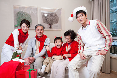 日本精品一卡二卡三卡：揭秘日式卡牌奥秘，三大珍品引领游戏风潮-3