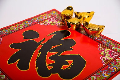 迪丽热巴被C到高潮：迪丽热巴形象受损风波：揭秘网络恶搞视频真相与公众人物形象挑战-4