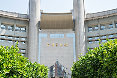 女生让男生诵：知识无界，性别平等：一视频引发社会大讨论，探讨阅读习惯与价值观-3