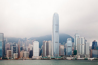 黄色软件下载安装费：高价诱惑陷阱深，揭秘违规软件背后的监管盲区与用户误区-5